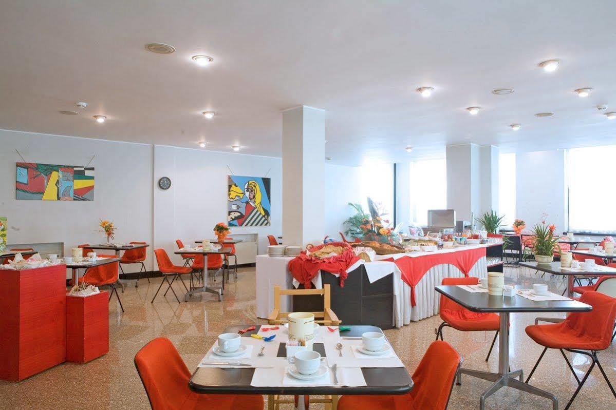 Junior Hotel 3*